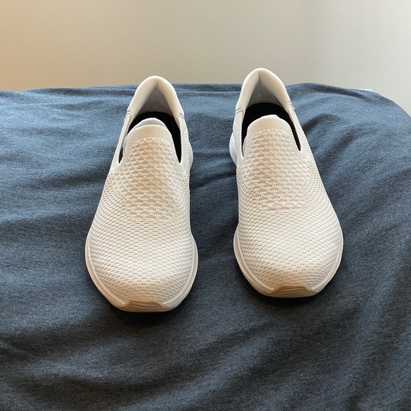 Ryka Fling Slip on9.5 Wide  Sneaker Shoe White - Picture 5 of 14